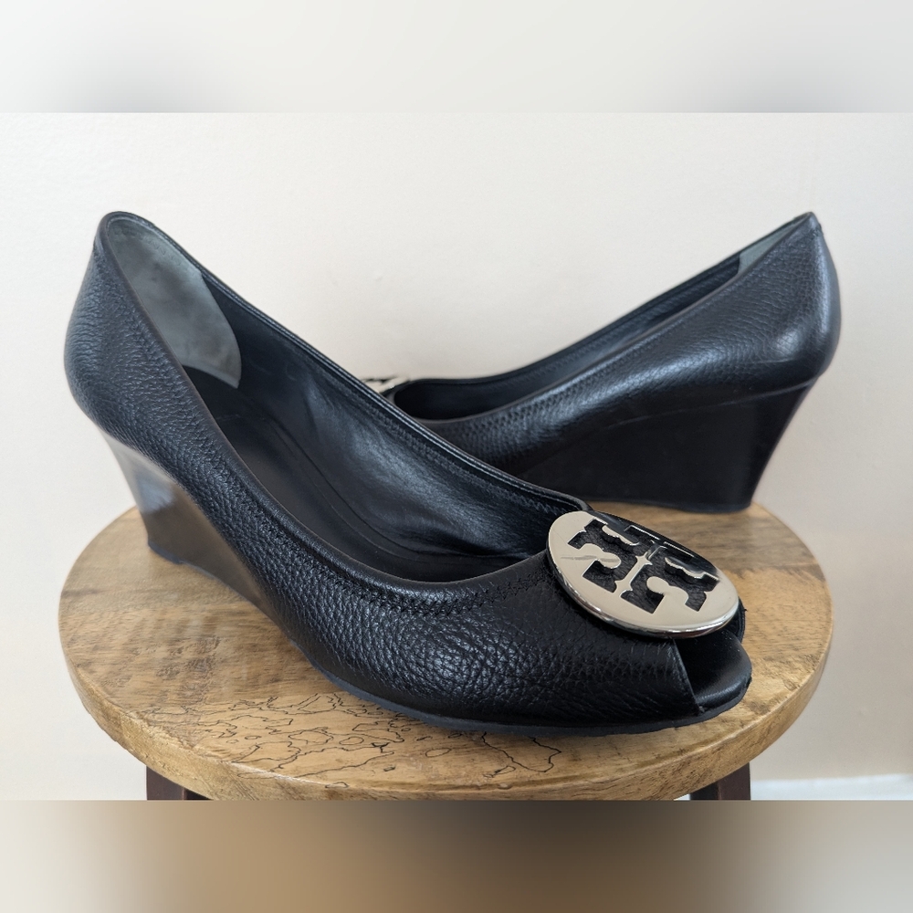 Tory Burch Sally Wedges, Black Leather & Silver (SIZE 11) - Picture 2 of 9